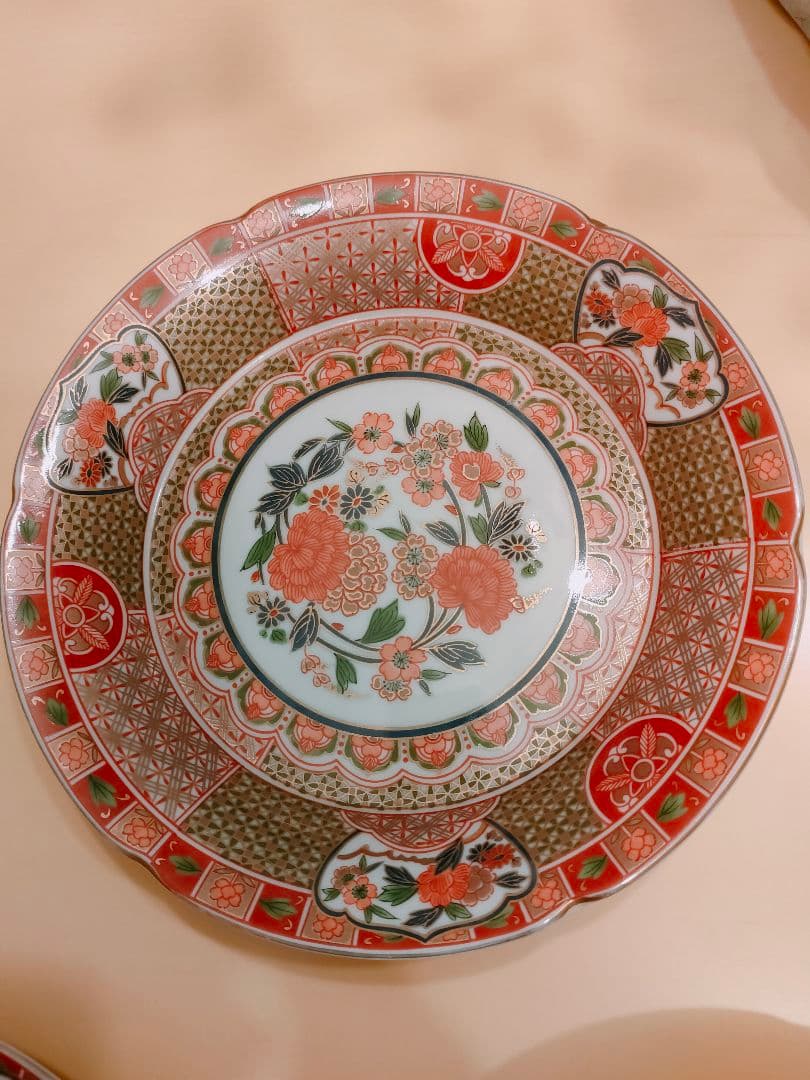 三洋陶器　龍峰窯　古伊万里　有田焼　金彩　琳派／祥瑞花丸紋　中皿５枚セット