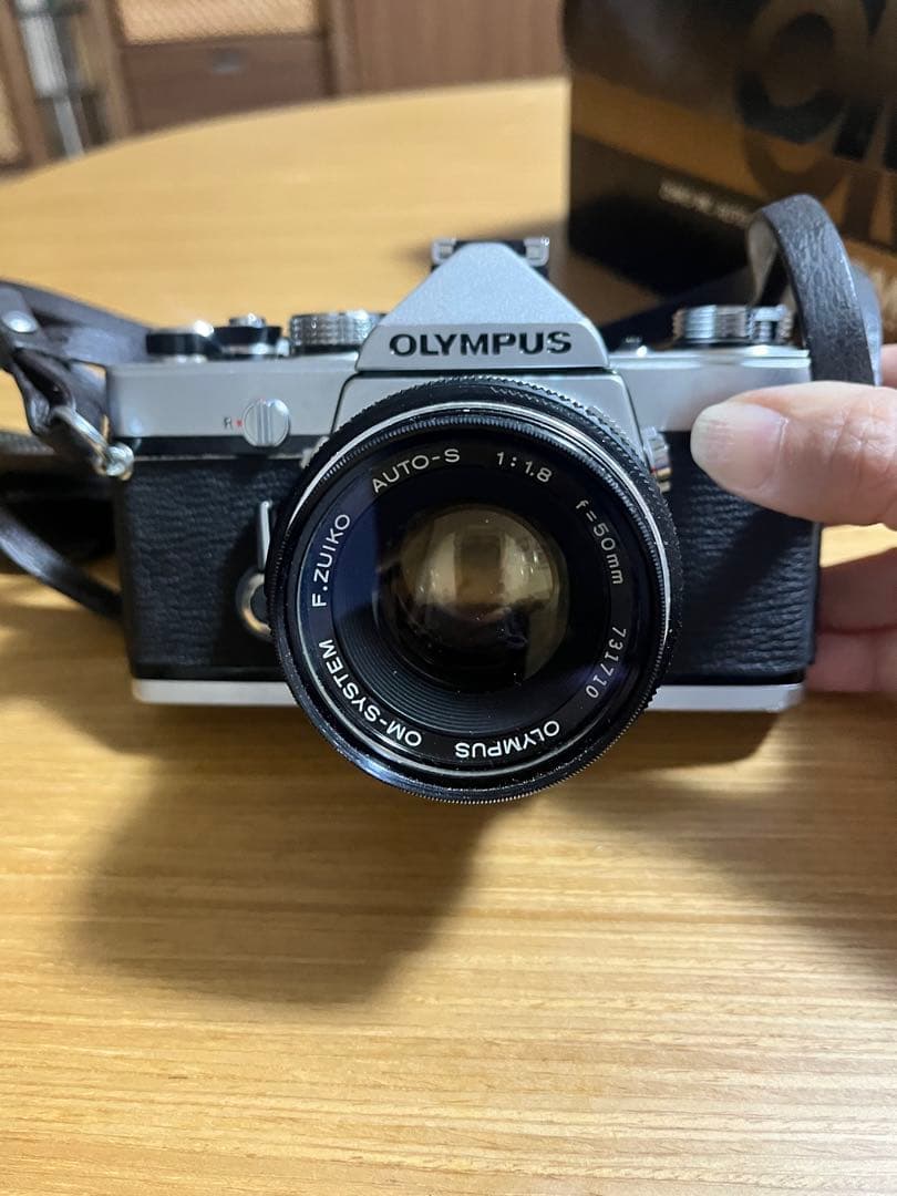 OLYMPUS OM-1 一眼レフカメラ
