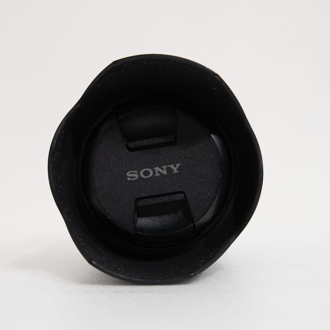 SONY FE28-70mm F3.5-5.6 ND、マクロフィルター付き