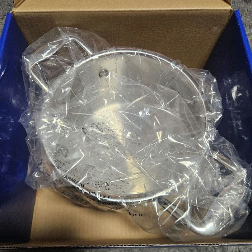 ビタクラフト　Nシリーズ　両手鍋　18センチ　容量3.0L　7層構造