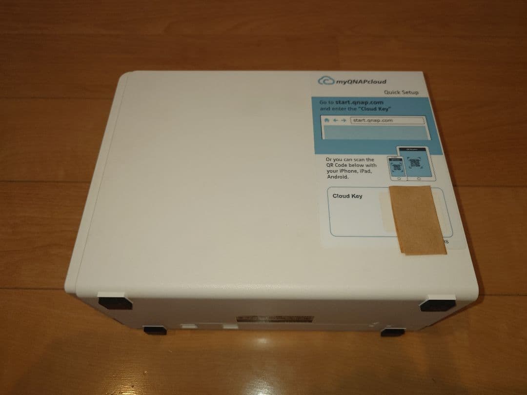 QNAP TS-231+ NAS 本体・付属品一式