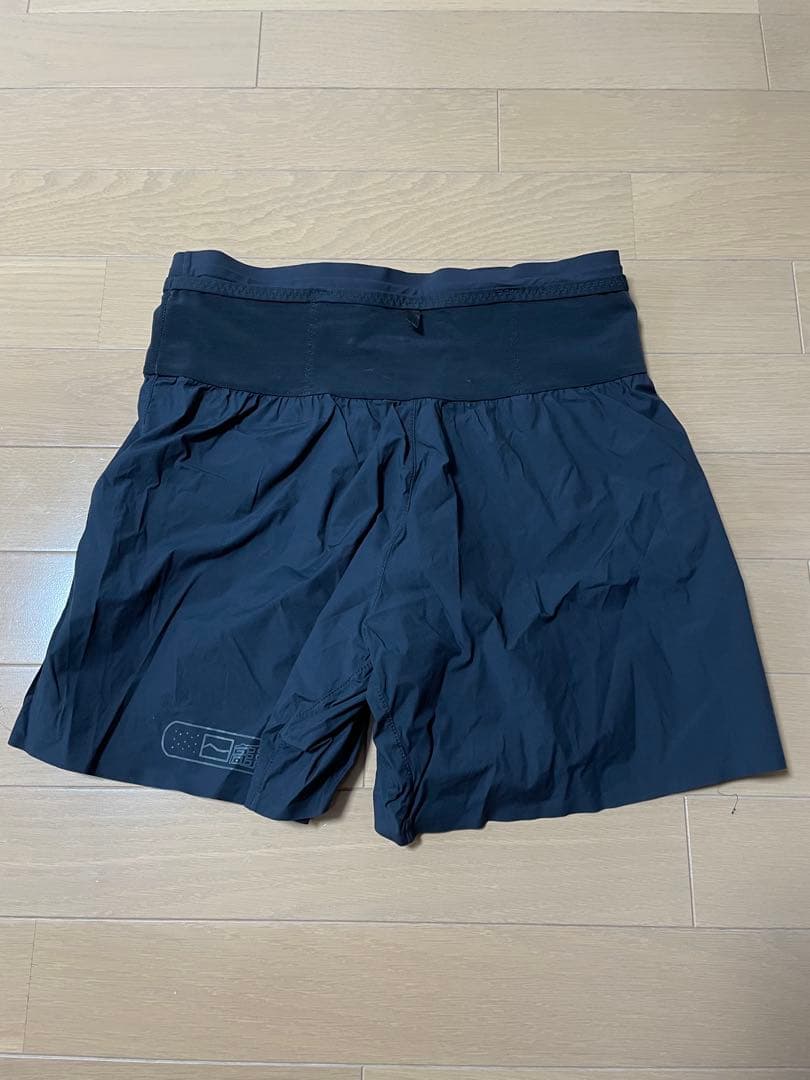 T8 ランニングショーツ S 黒