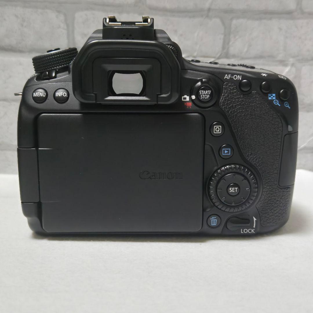 Canon EOS 80D　2,420万画素　レンズ３つ　セット売り　初心者向け