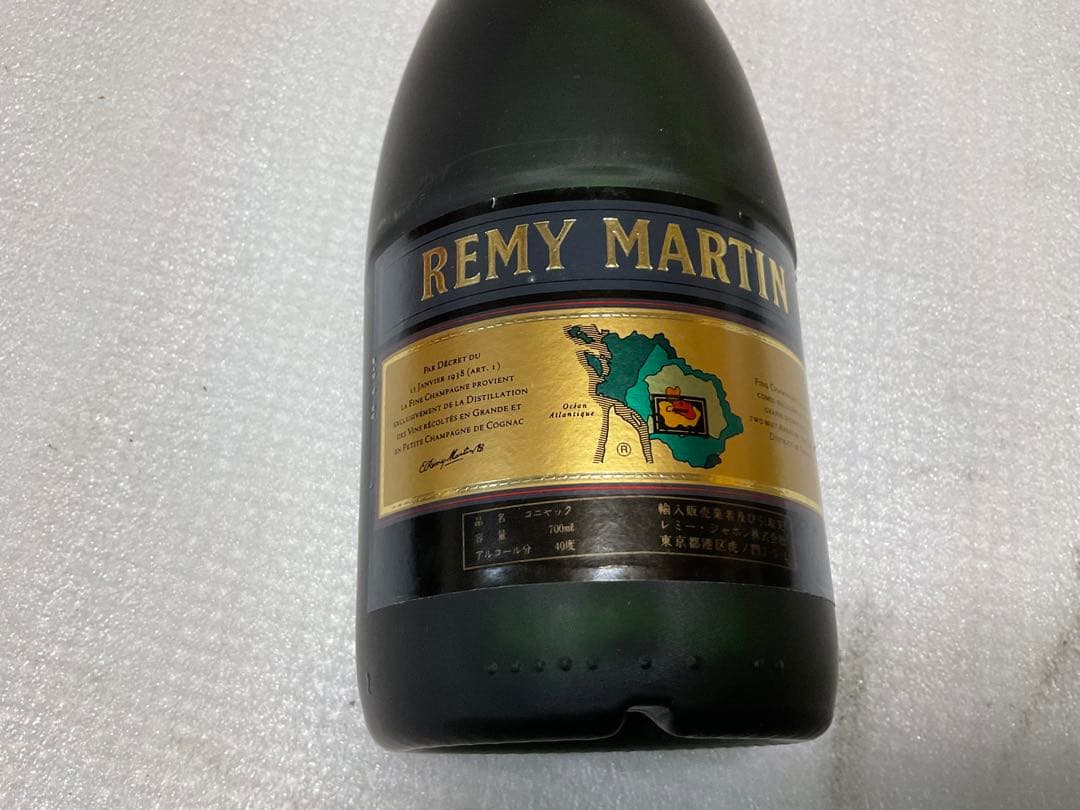 REMY MARTIN／FINE CHAMPAGNE VSOP。COGNAC40