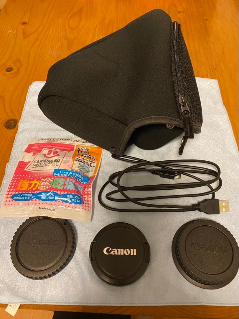 Canon EOS Kiss X5 デジタル一眼レフ　望遠レンズ　ケース　小物付