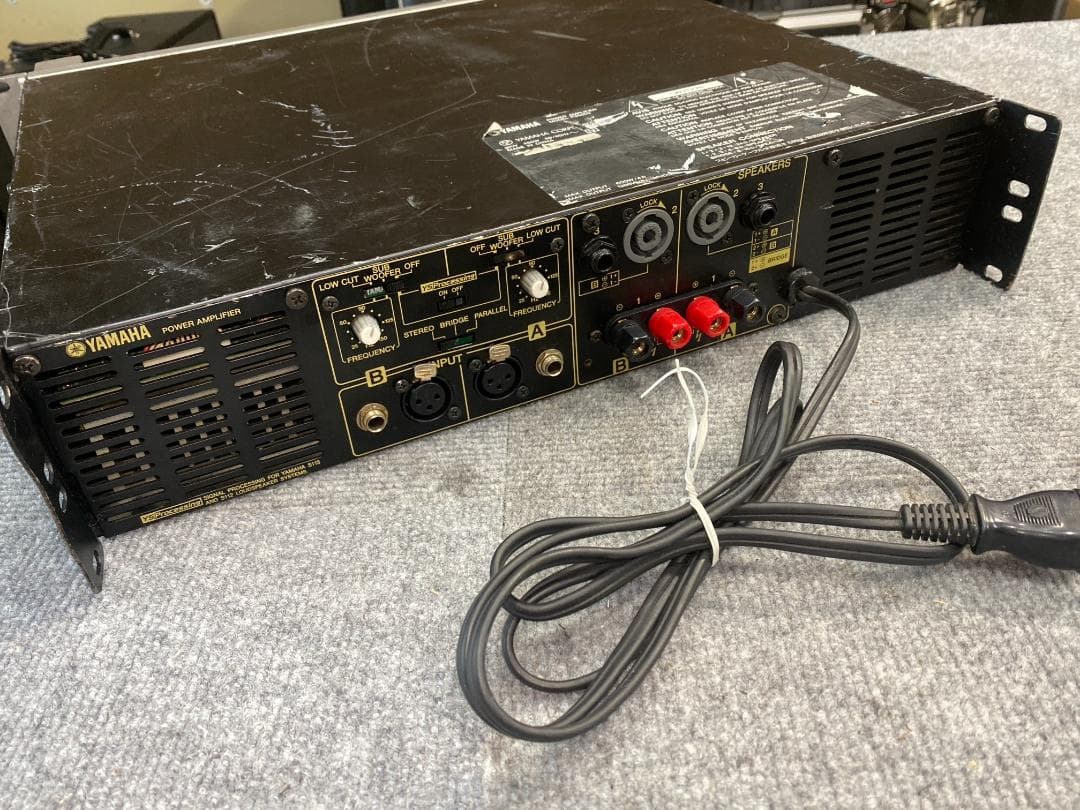 YAMAHA P3500s パワーアンプ