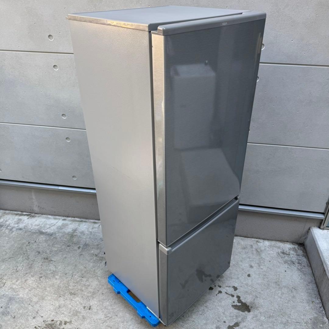 141⭐️2022年製★アクア　冷蔵庫　大型　200L 大容量　一人暮らし