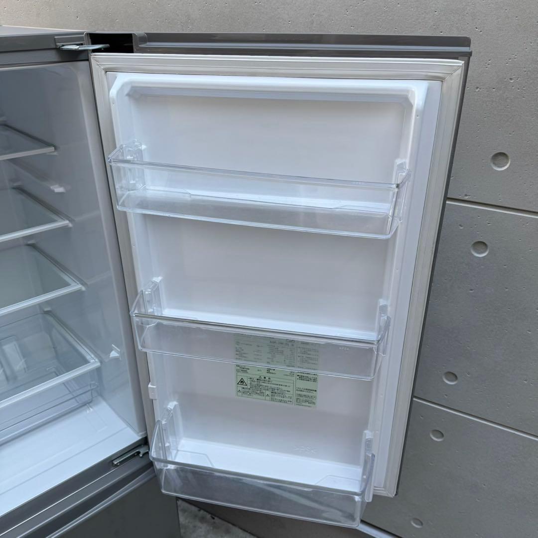 141⭐️2022年製★アクア　冷蔵庫　大型　200L 大容量　一人暮らし