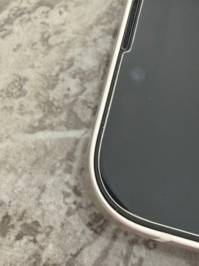 iPhone13 SIMフリー 128GB スターライト