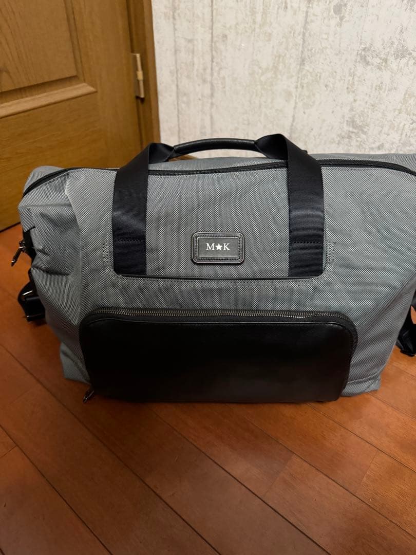 TUMI ボストンバッグ グレー