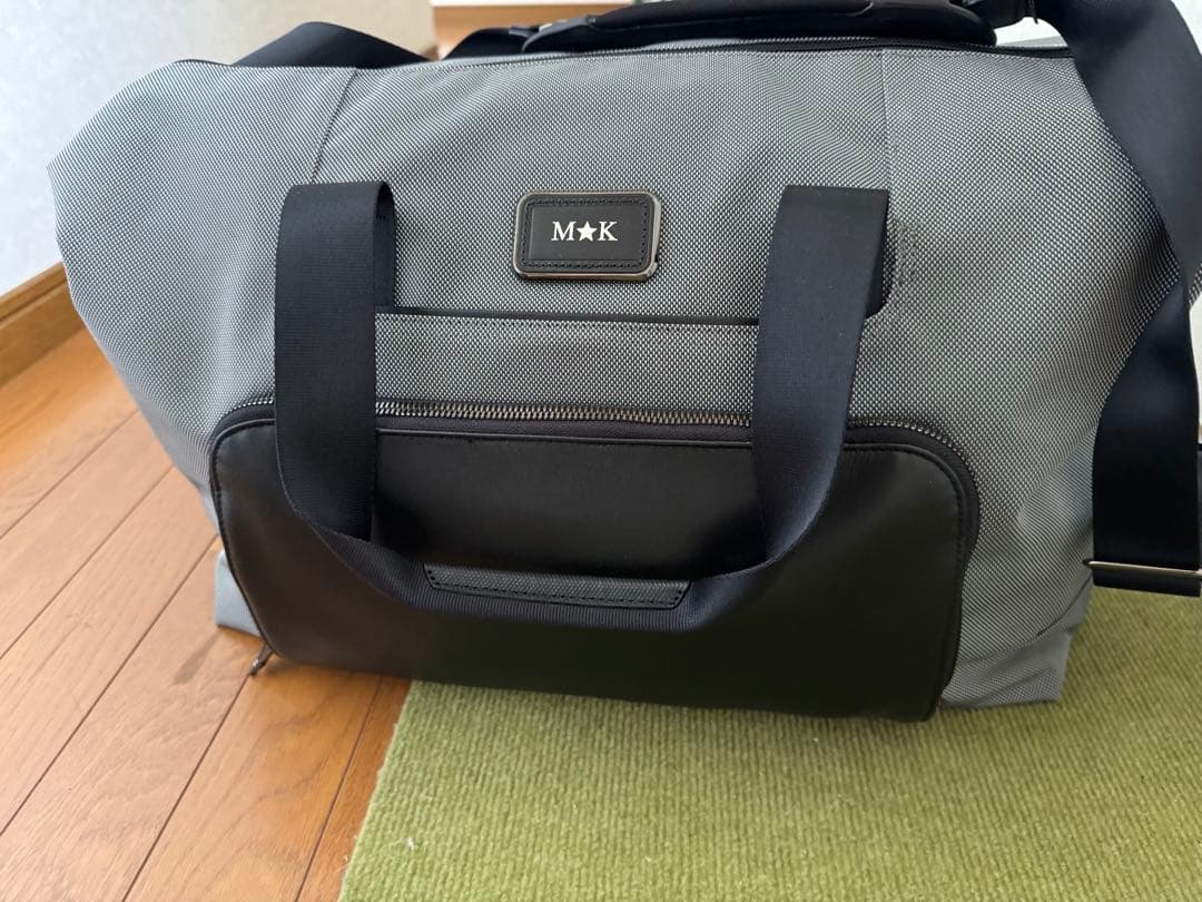 TUMI ボストンバッグ グレー