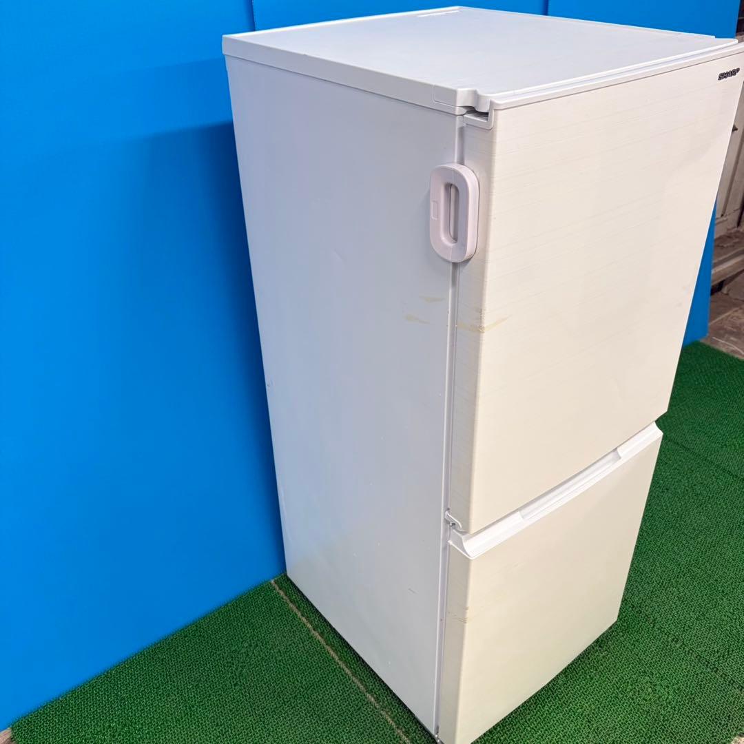 653 SHARP 付け替えどっちもドア　冷蔵庫　100L強　小型　一人暮らし