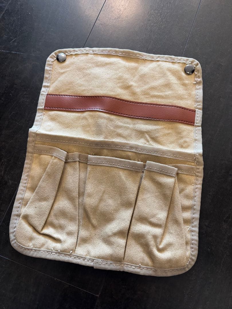 スノーピークローチェア30 カーキ色2個セット　羊毛皮ファー付き