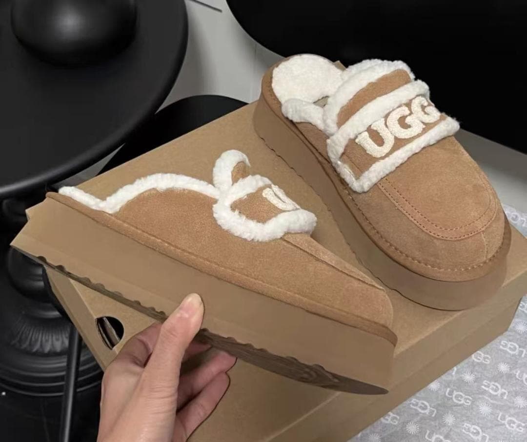 UGG スエードファースリッパ ブラウン厚底 24CM
