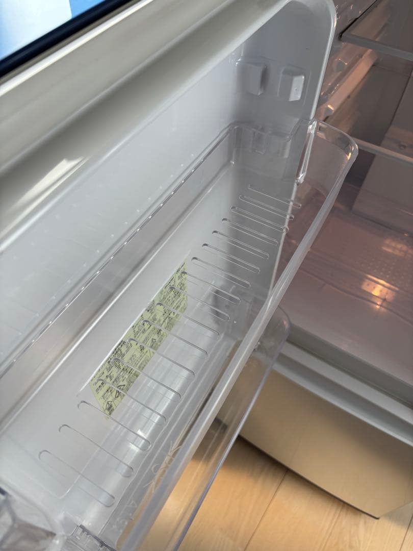 SHARP 冷蔵庫 137L 一人暮らし 左右開き　Refrigerator