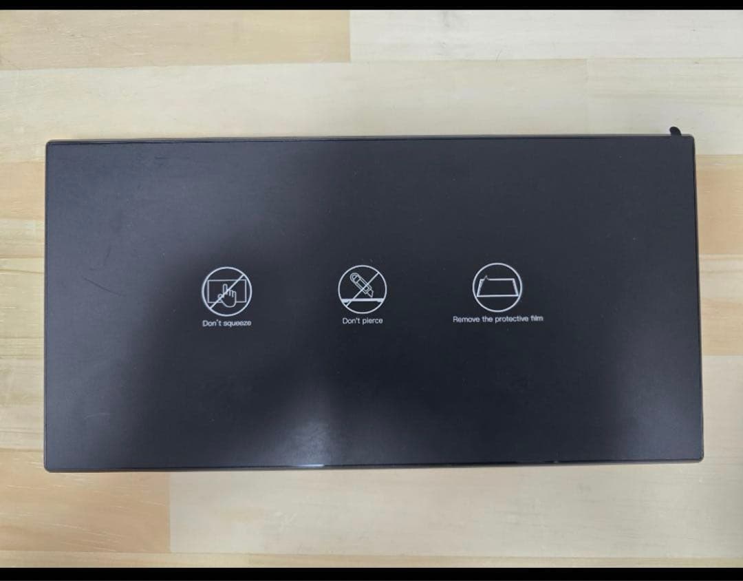 Laptomo L3 Pro 12.1インチモニター