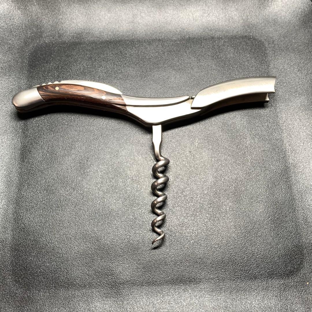 ラギオール・アン・オーブラック　ソムリエナイフ　木製ケース入り