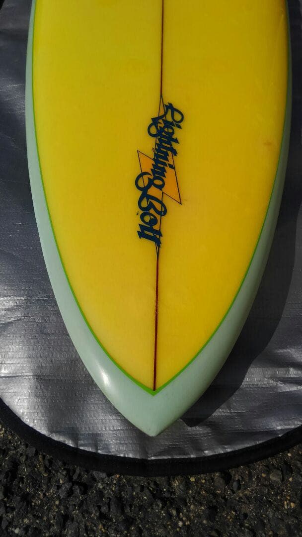 ヴィンテージ・ライトニングボルトクリスマスデスカウント期間限定です