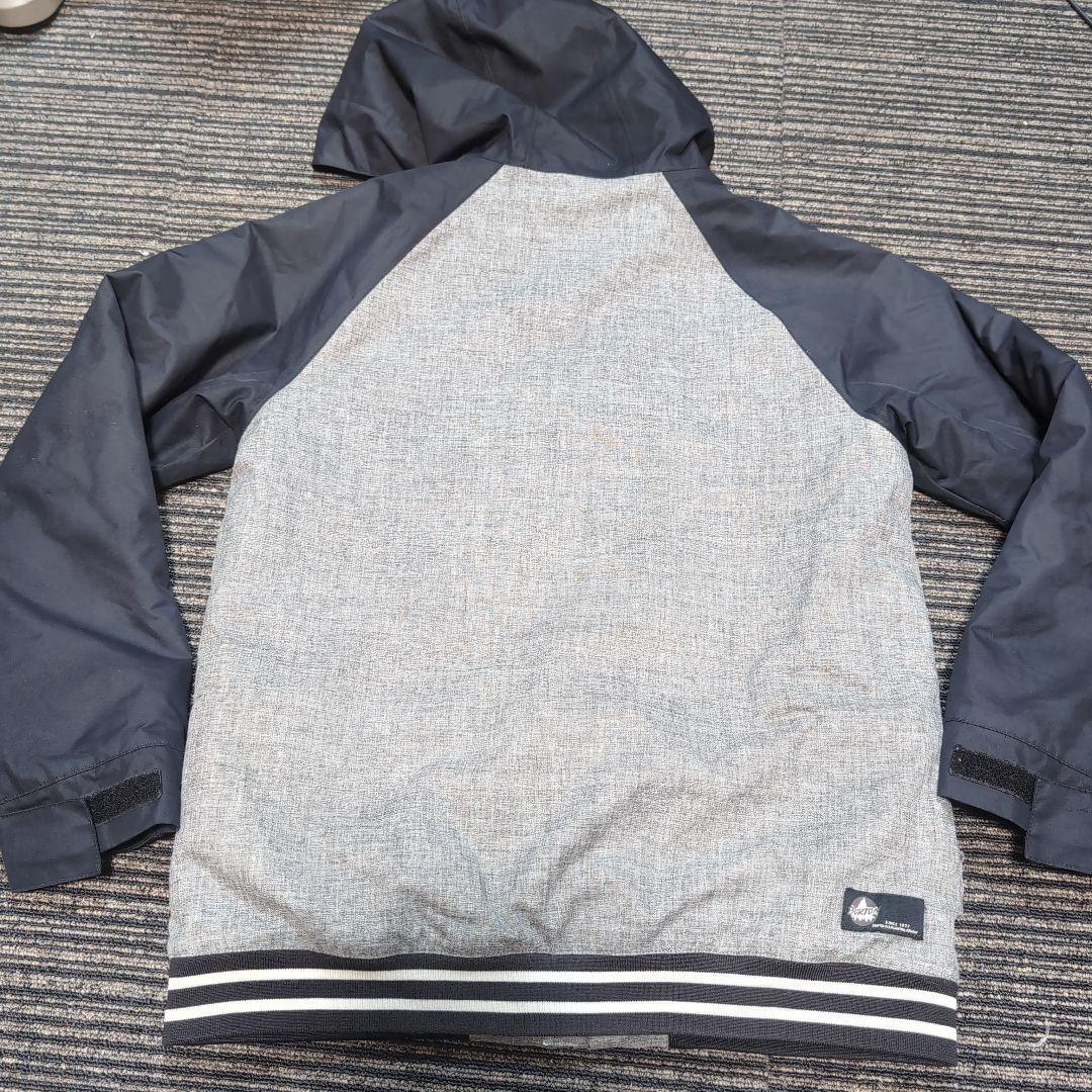 専用値下げバートンBURTONキッズスノーボードウエア上下セット