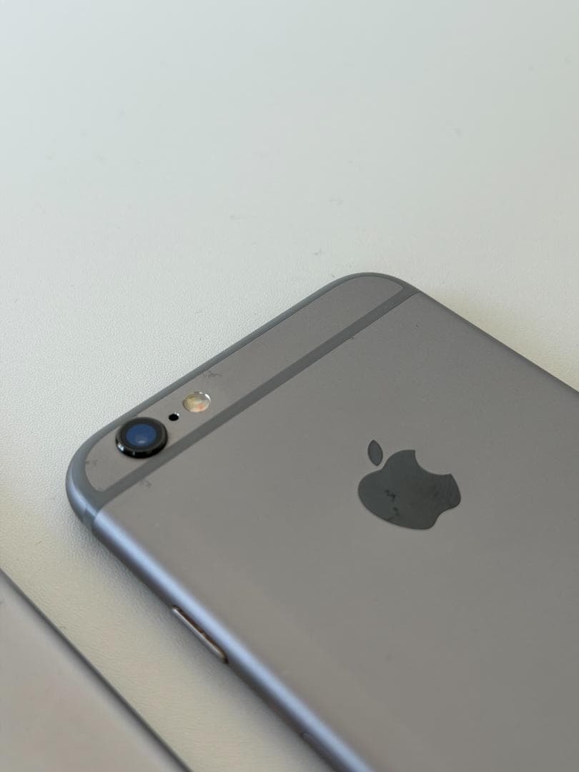 iPhone 6s A1688 2台セット 初期化済 SIMロック解除済み