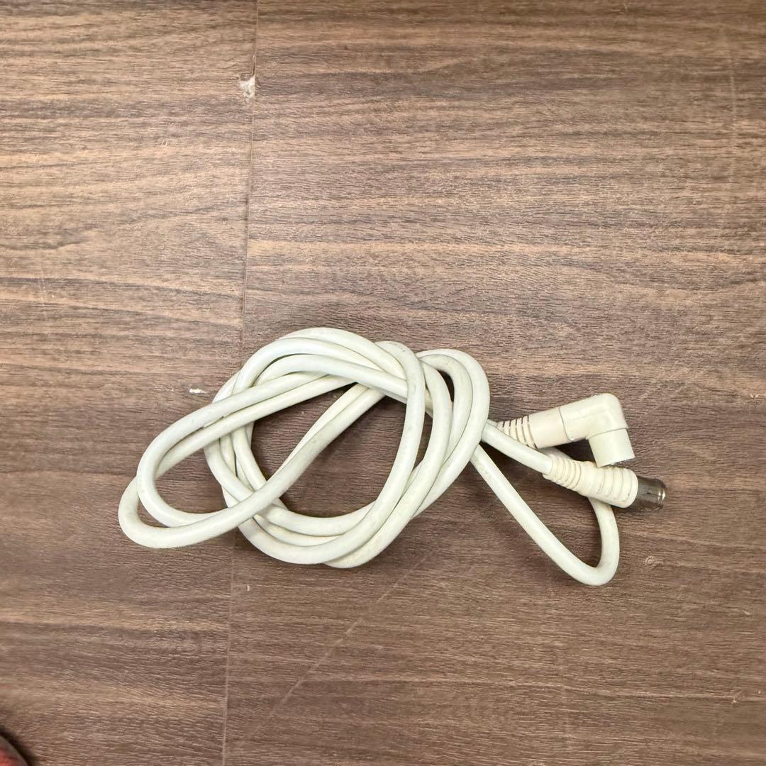 TOSHIBA REGZA 東芝　レグザ　テレビ 32V30 32インチ