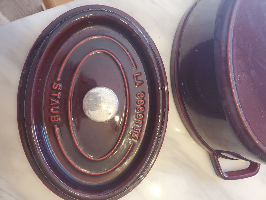 STAUB La Cocotte ワインレッド 鍋　23センチ