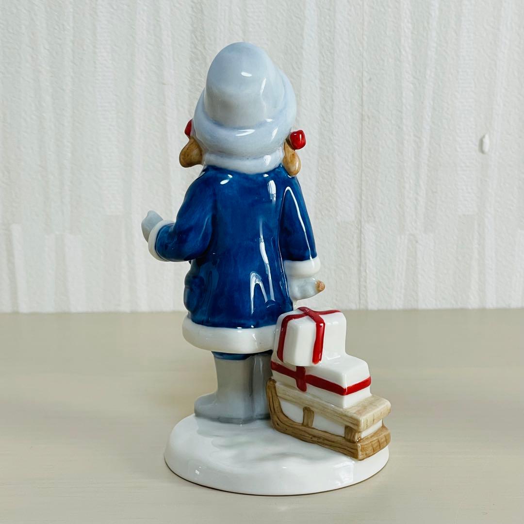 ロイヤルコペンハーゲン 2003年 フィギュリン 少年と犬 少女とそり ペア