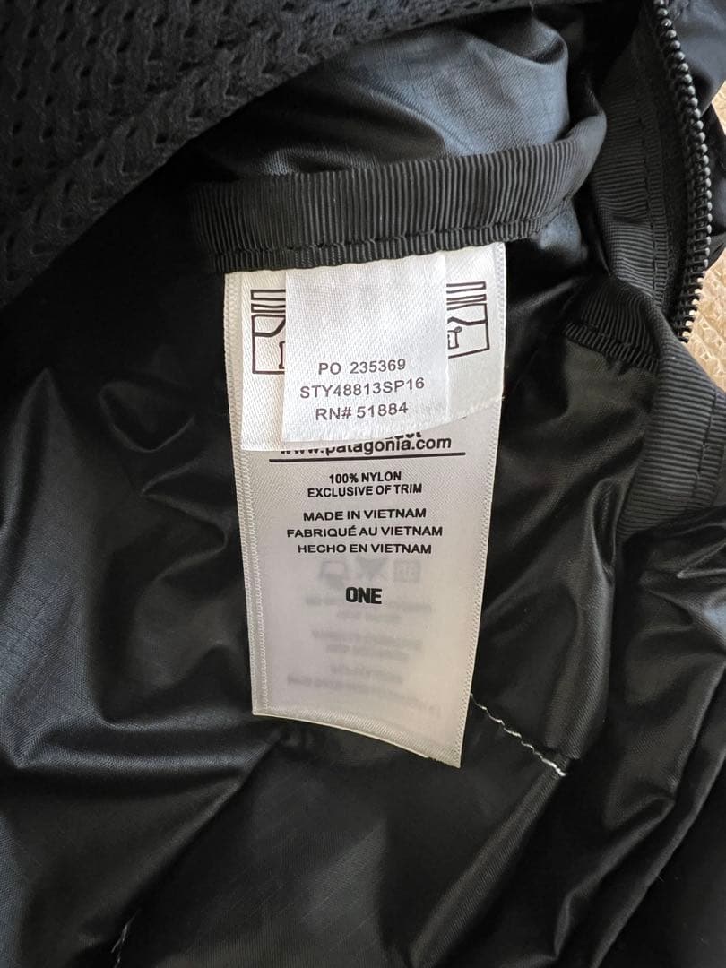 パタゴニア patagoniaライトウェイト トラベル クーリエ バッグ