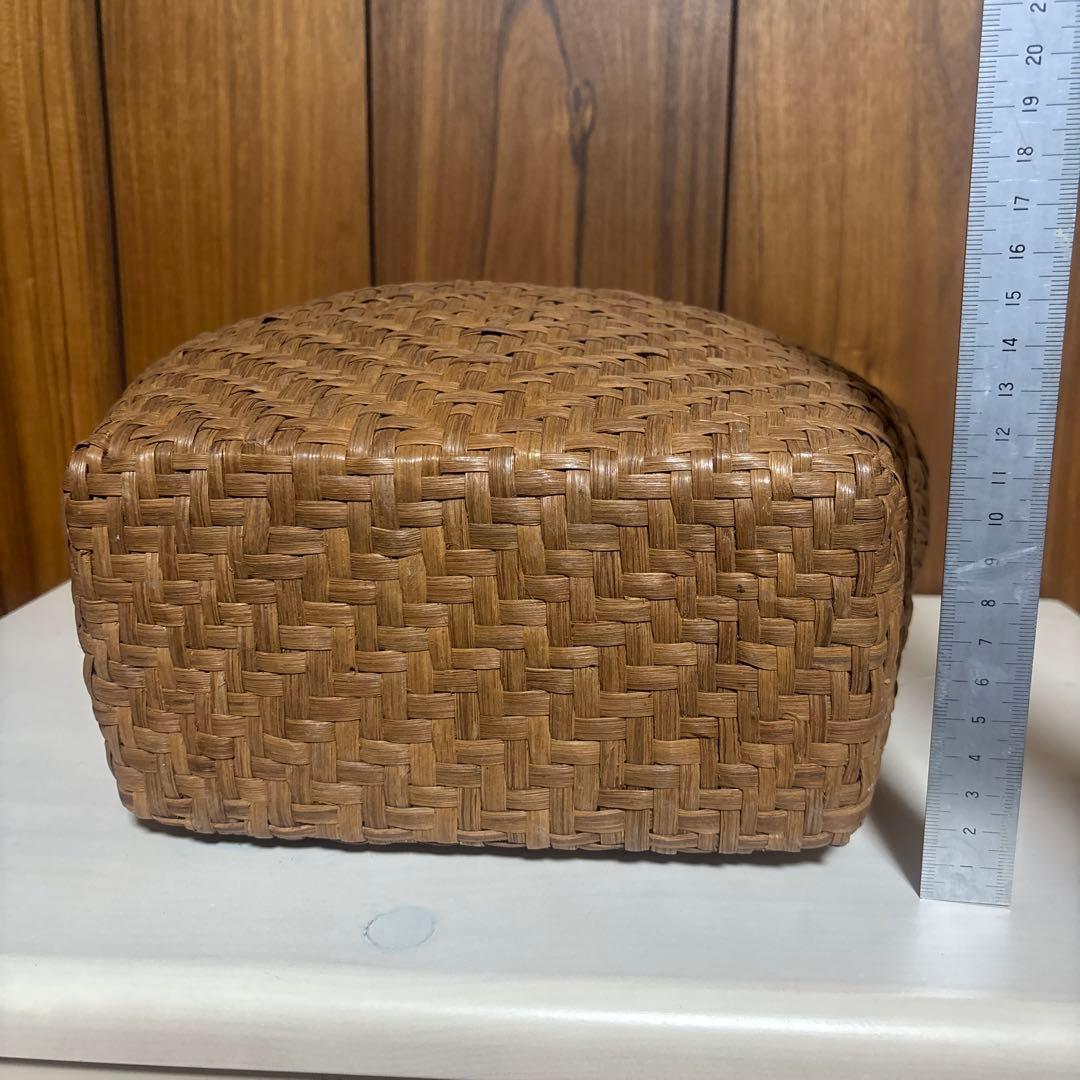 山葡萄 籠半月口バック網代編・や まぶどう籠・美品 かごバッグ