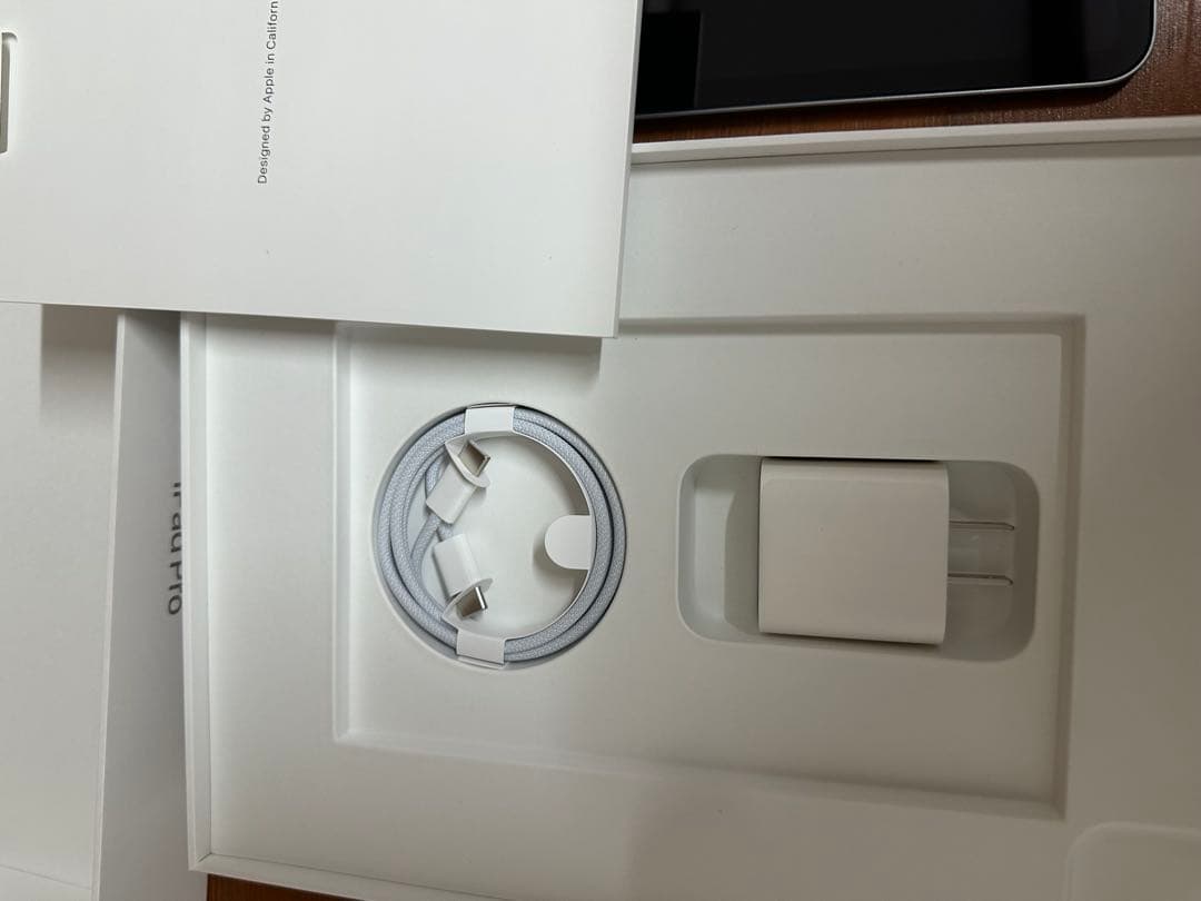 Apple iPad Pro 11インチ　第四世代　wifiモデル