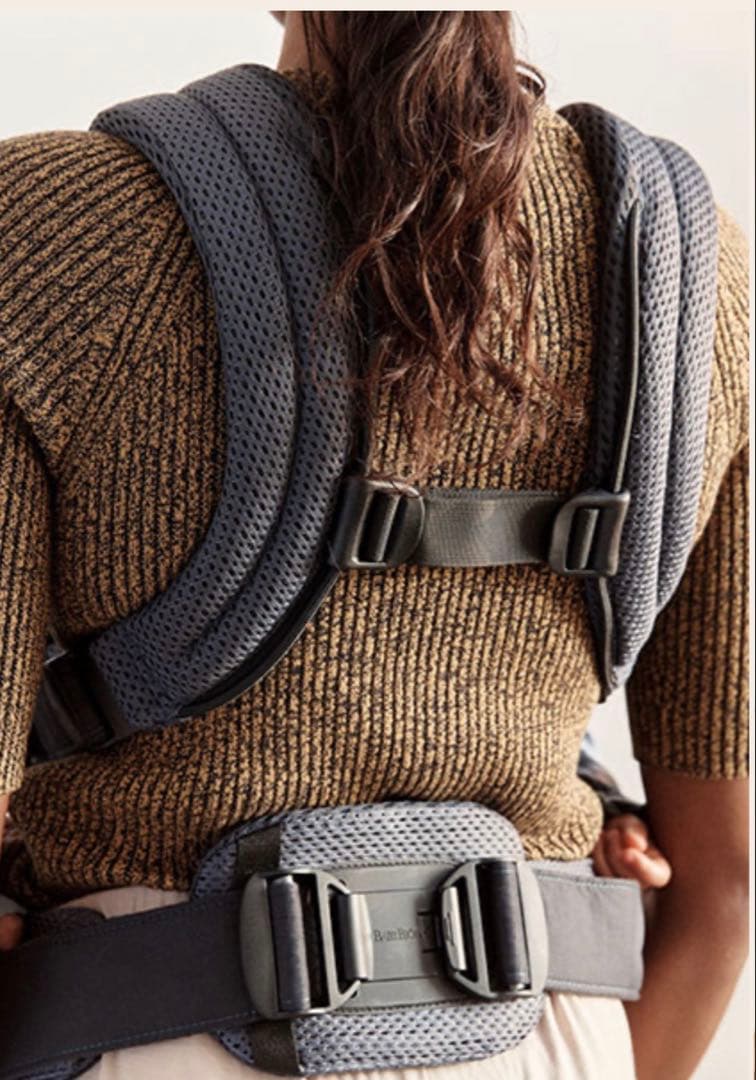 ベビージョルン　抱っこ紐　ベビーキャリア　ハーモニー