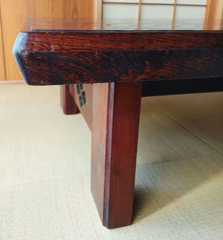 座卓　ちゃぶ台　素材不明　茶色