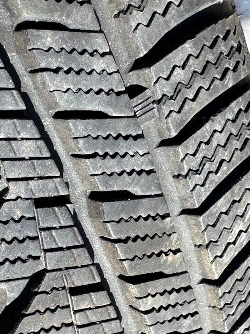  純正16インチ ホイール4本セット スタッドレスタイヤ付き