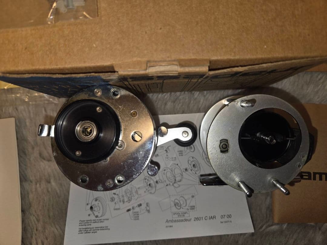 ambassadeur 2601C IAR ベイトリール