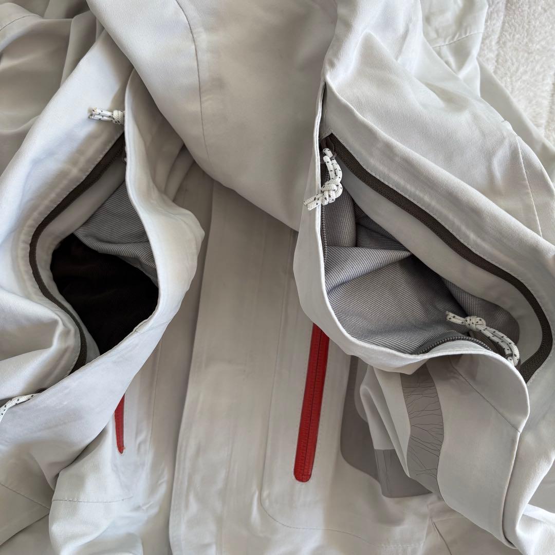 Columbia TITANIUMスノーボードウェア ジャケットMパンツLカモ柄