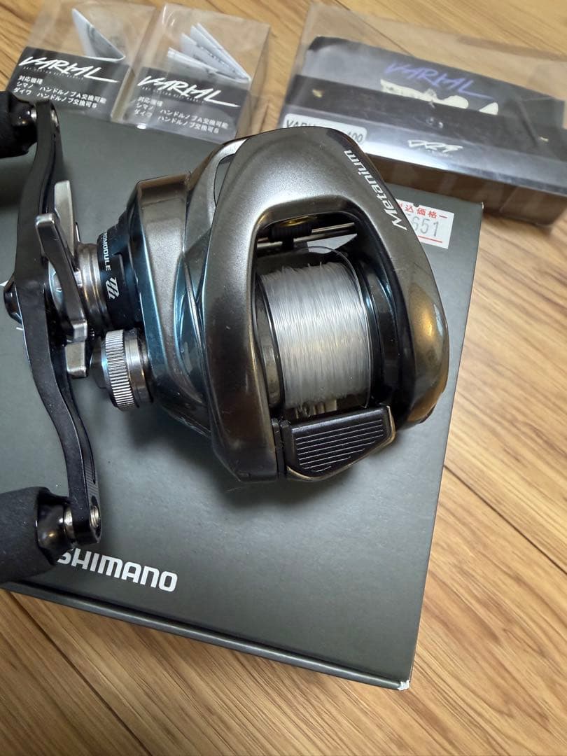 KAZU20メタニウム XG left