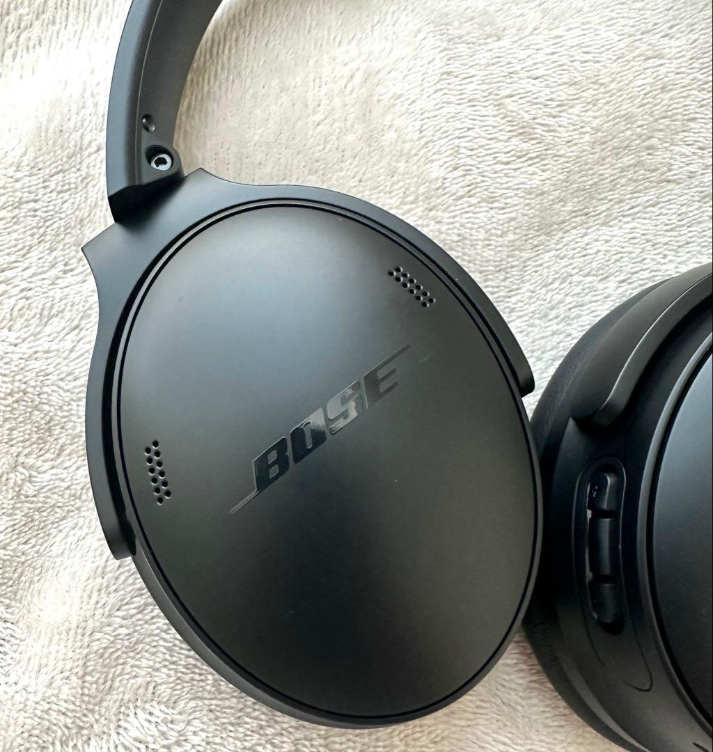 美品bose quietcomfort headphones ボーズ　ヘッドホン