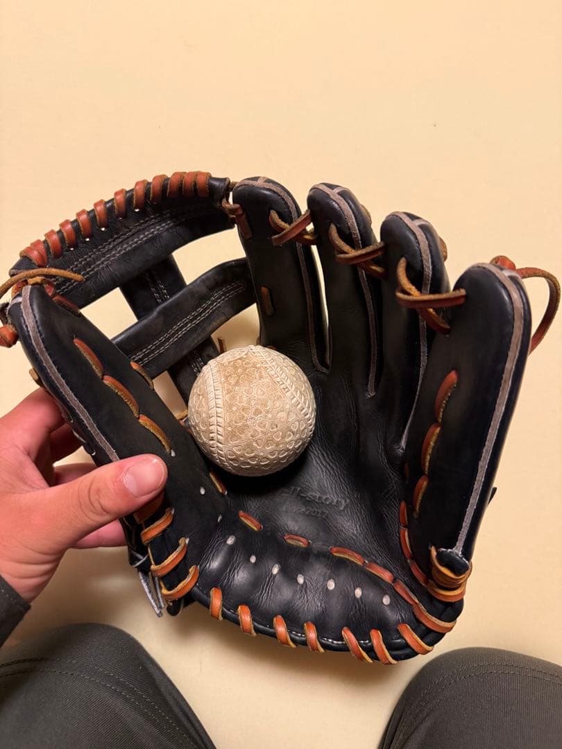 エールストーリー硬式内野手用 限定グラブ