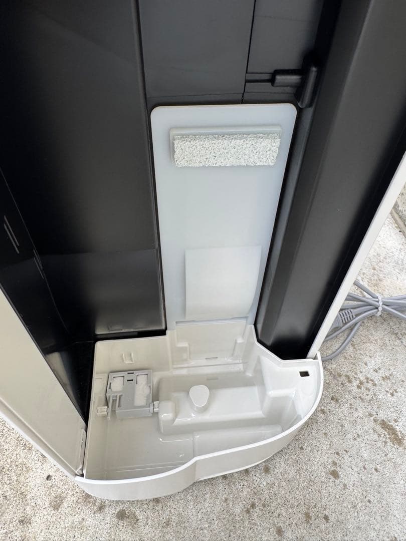 KI-SS50-W 2023年製加湿空気清浄機 プラズマクラスター25000