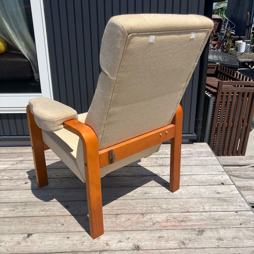 北欧レトロ 木製フレーム アームチェア 一人掛けソファ ロビーチェアファブリック