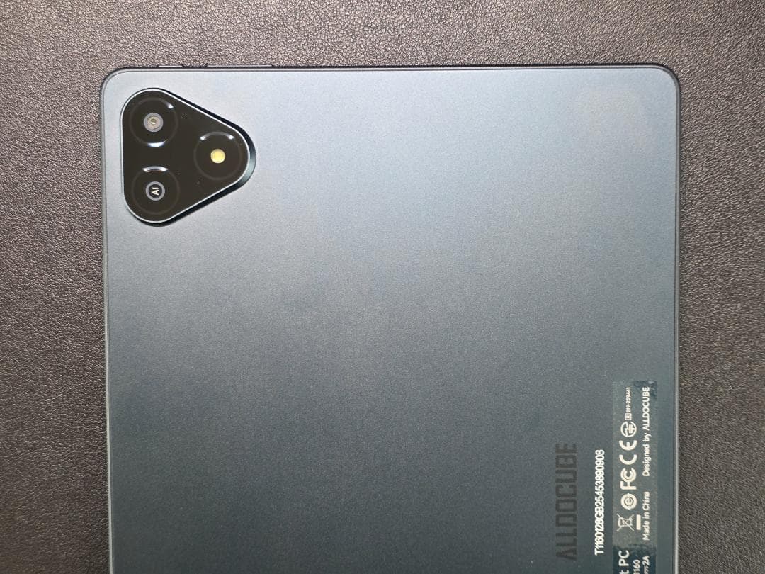 ALLDOCUBE iPlay 70E 8GB/128GB 4G SIMフリー