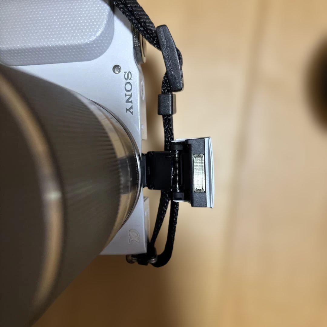 Sony NEX-3N ミラーレスカメラ ズームレンズ付き　ホワイト