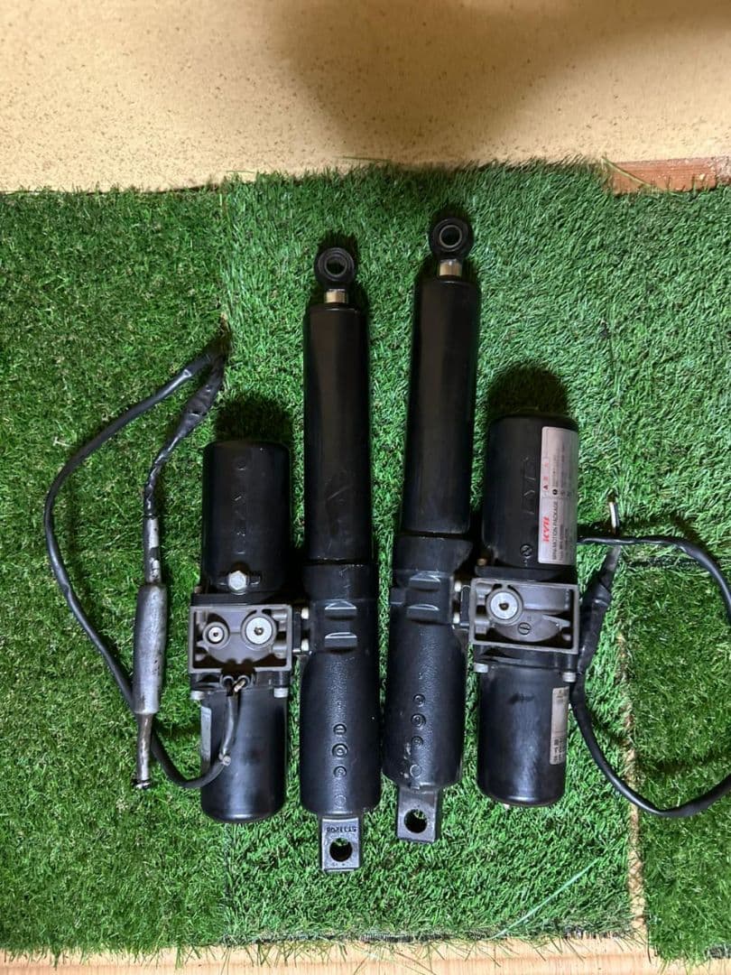 バイク用アクチュエーター 4個セット