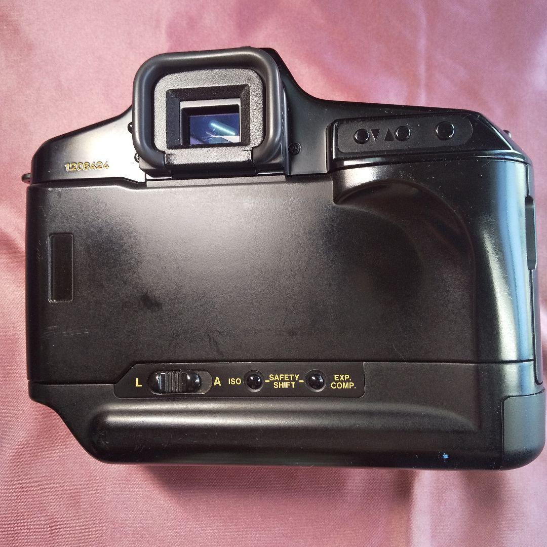 Canon T90  ズームレンズ付き