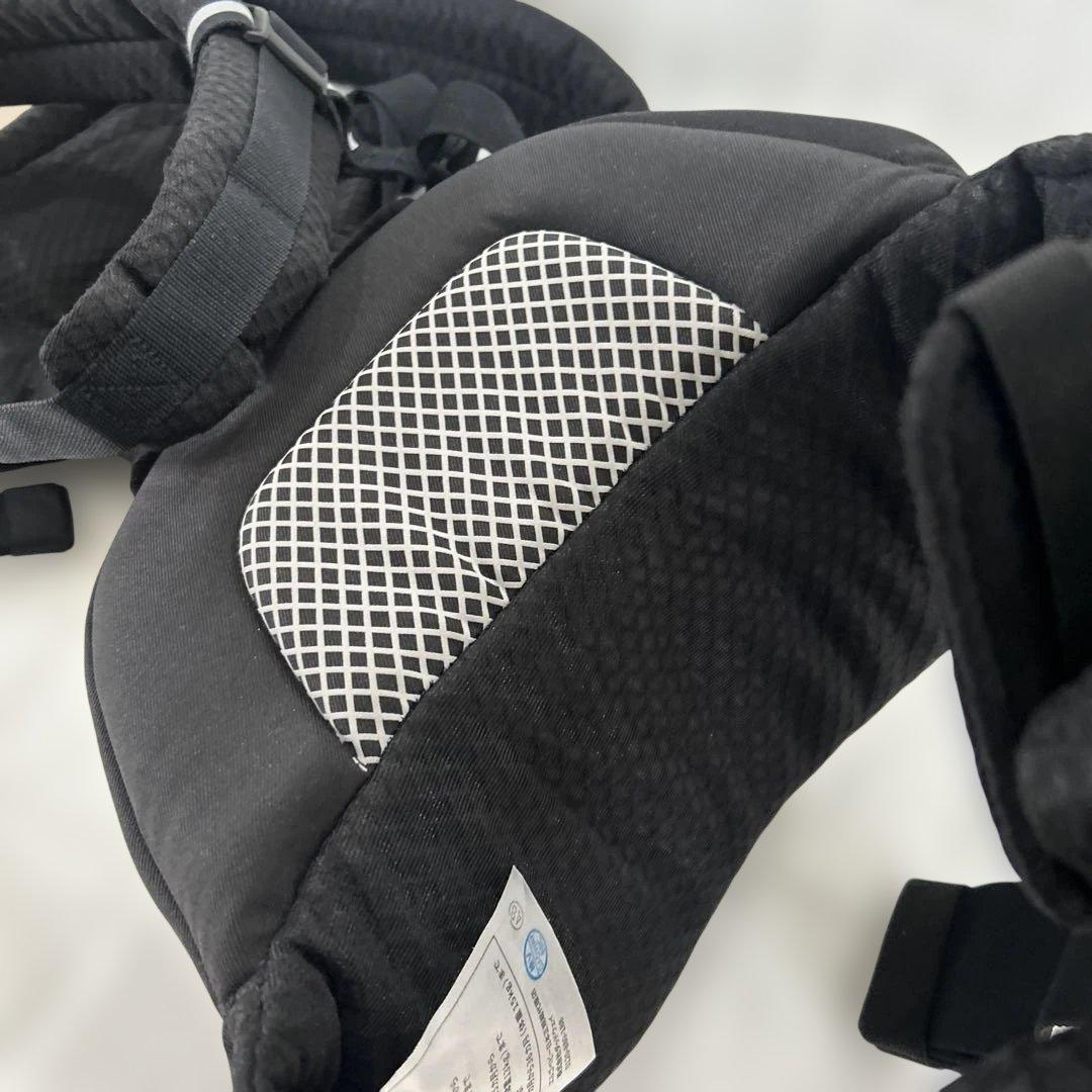 ergobaby Alta ヒップシートベビーキャリア Onyx Black