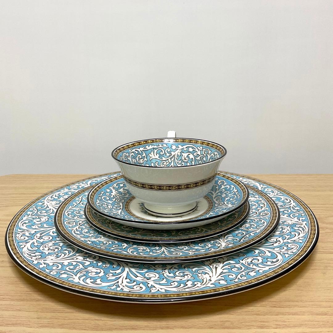 ウェッジウッド プレイズ　ターコイズ　5ピース　ディナーセット