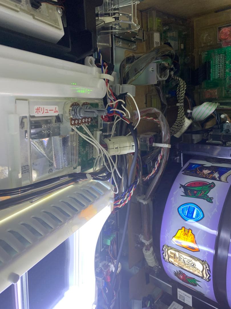 スロット　コードギアスR2 実機　イヤホンコンバーター付き　たのめる便