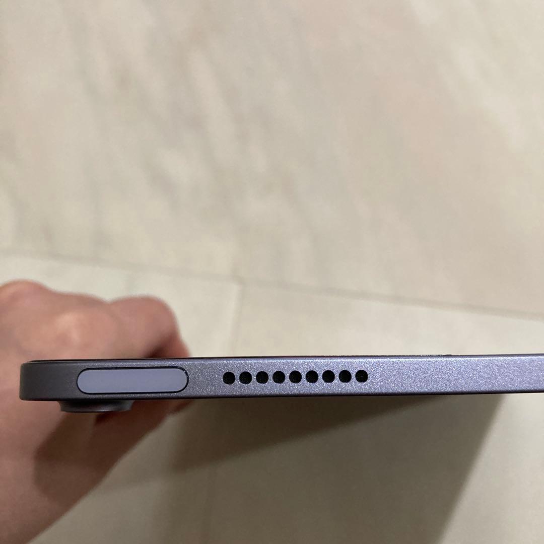 Apple iPad air第5世代256GB 本体