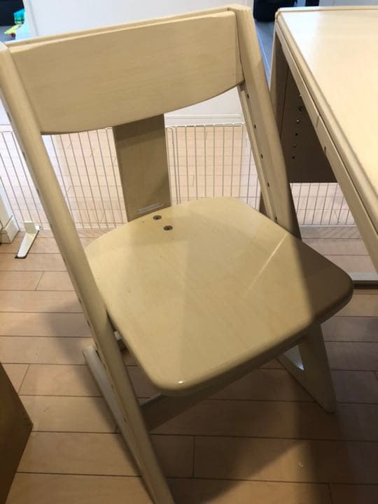 サクラ① 学習机（デスク）オカムラ（okamura）