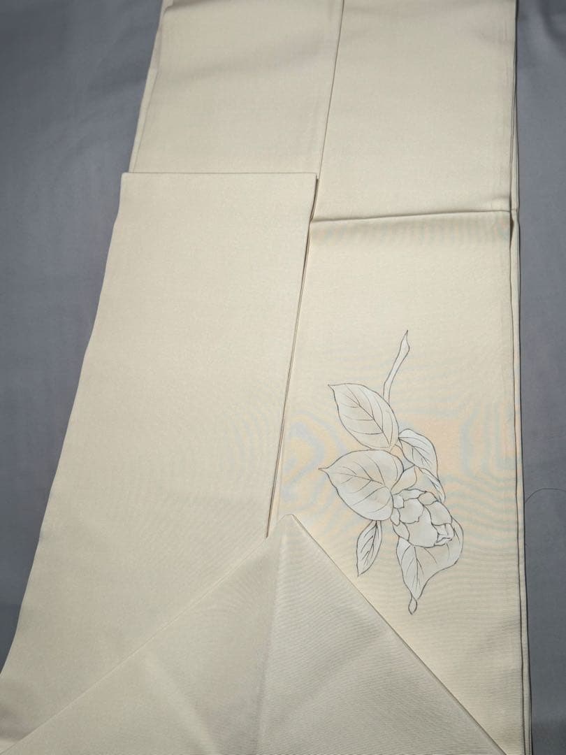 [美品] 塩瀬　名古屋帯　正絹　お太鼓柄　椿　洒落帯　白　カジュアル　小紋　無地